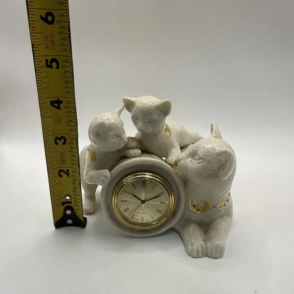 Lenox Quartz Three Cats Cream Porcelain Table Clock *